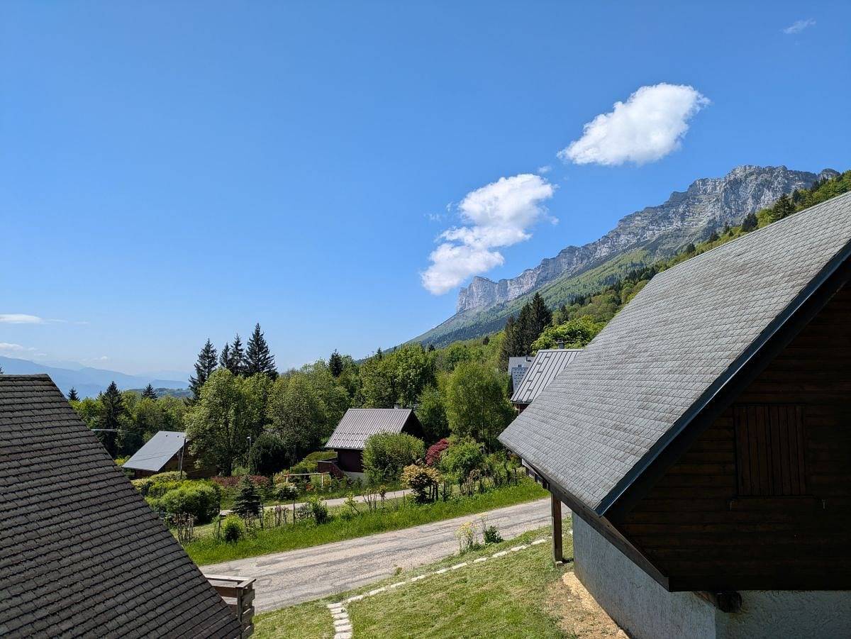 Chalet Le Cervin in Saint-Bernard, Isère