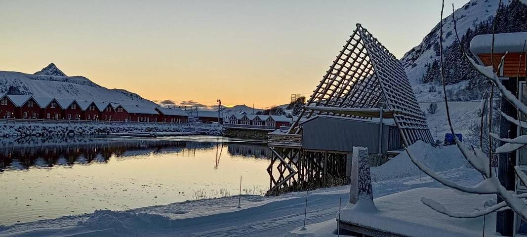 Chalet für 5 Personen, mit Ausblick und Terrasse auf den Lofoten - 2
