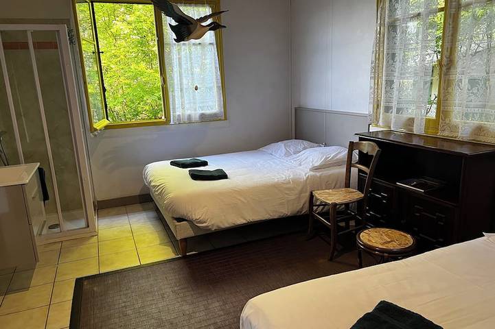 Gîte pour 4 personnes, avec jardin à Moutiers-en-Puisaye - 3