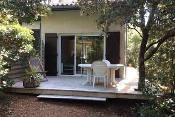 Gîte pour 2 personnes, avec terrasse et jardin au Cap Ferret