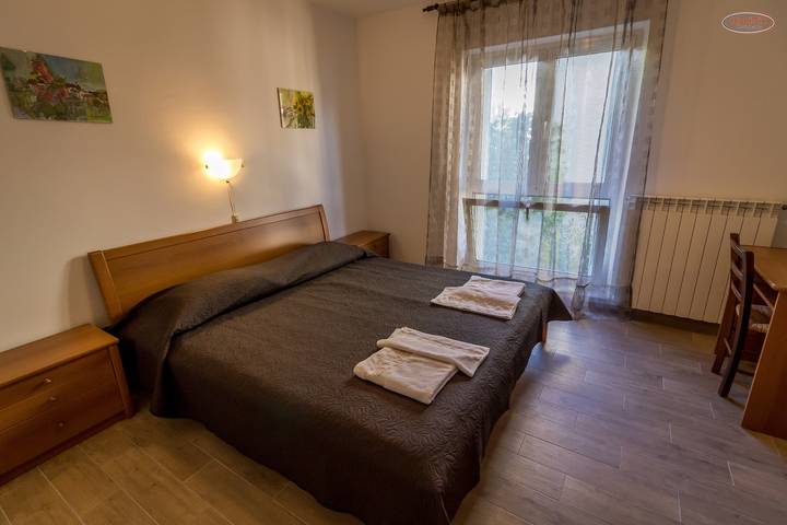 Ferienwohnung für 4 Personen, mit Balkon/Terrasse in Supetarska Draga