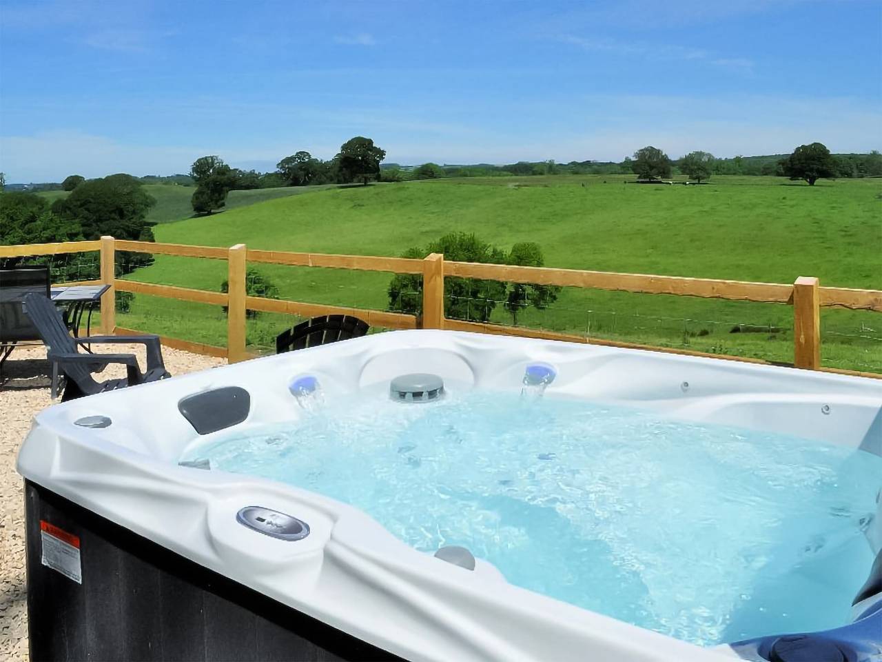 Shepherds Hut Retreat in Wiltshire