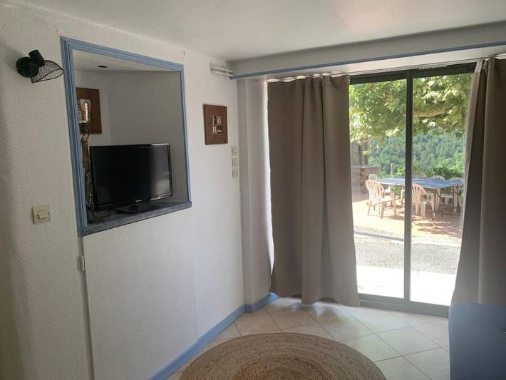 Gîte pour 2 personnes, avec piscine et terrasse à Lamastre - 4