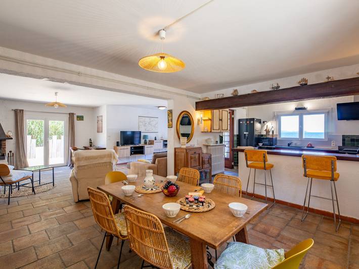 Ferienhaus für 6 Personen, mit Terrasse und Garten in Frejus - 2