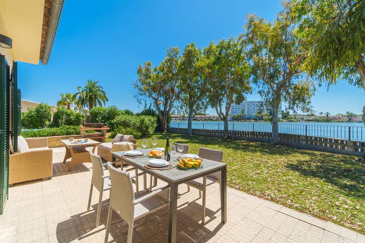 Villa für 6 Personen, mit Terrasse und Garten sowie Seeblick auf Mallorca - 2