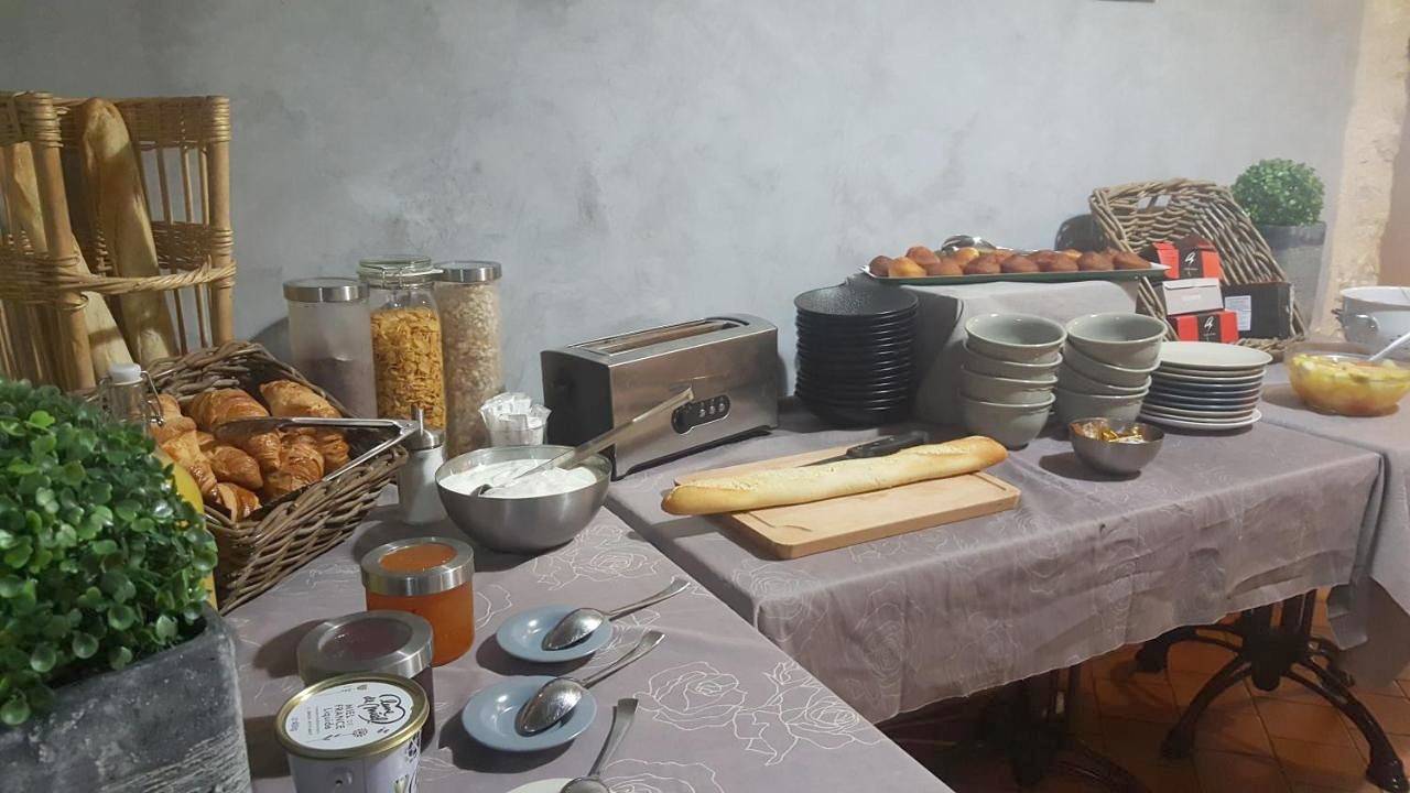 Budget Double Room in Sault, Parc naturel régional du Mont-Ventoux