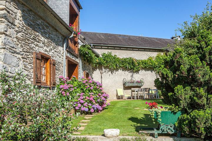 Gîte pour 6 personnes, avec jardin à Aspin-en-Lavedan - 4