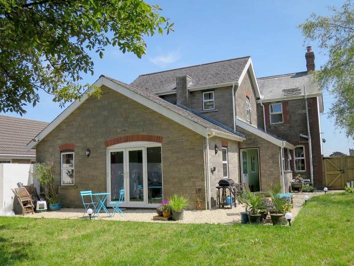 B&b for 4 people, with Terrace and Garden as well as View in Somerset