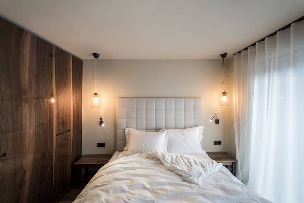 Ganze Wohnung, Neu- Messnerhaus Suite - stilvoll genießen im Zentrum von Seis (Kastelruth) in Seis am Schlern, Kastelruth