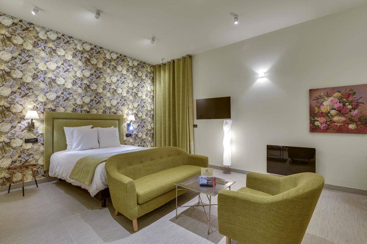 Villa Erizio Aparthotel - a bucolic and urban break in Burdeos, Región de Burdeos