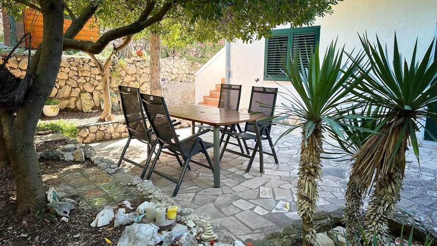 Entire apartment, Wind Rose - Bonaca by Pag tours in Gradska plaža (Pag Town), Pag Town