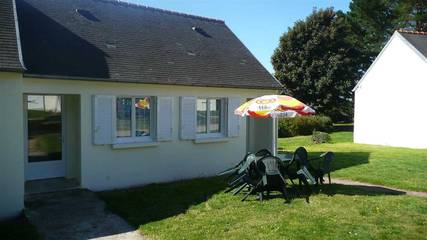 Gîte pour 4 personnes, avec jacuzzi et sauna à Plestin-les-Grèves