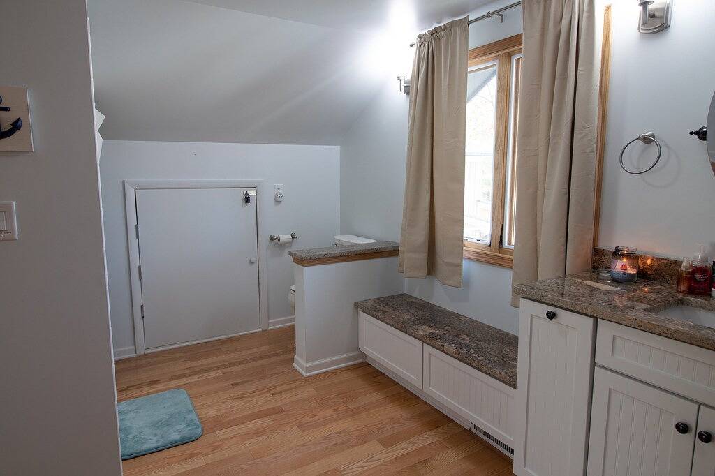 Charming Lake Cottage mit schöner Aussicht in Oxford Charter Township, Oakland County