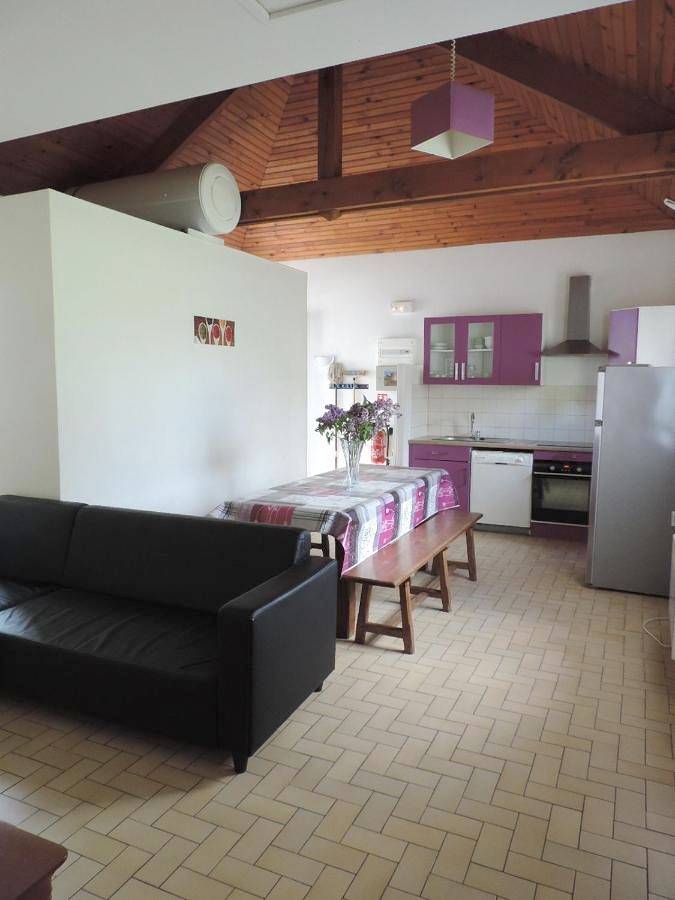 Location de vacances pour 8 personnes, avec piscine ainsi que jardin et vue, adapté aux familles à Illiers-Combray - 3