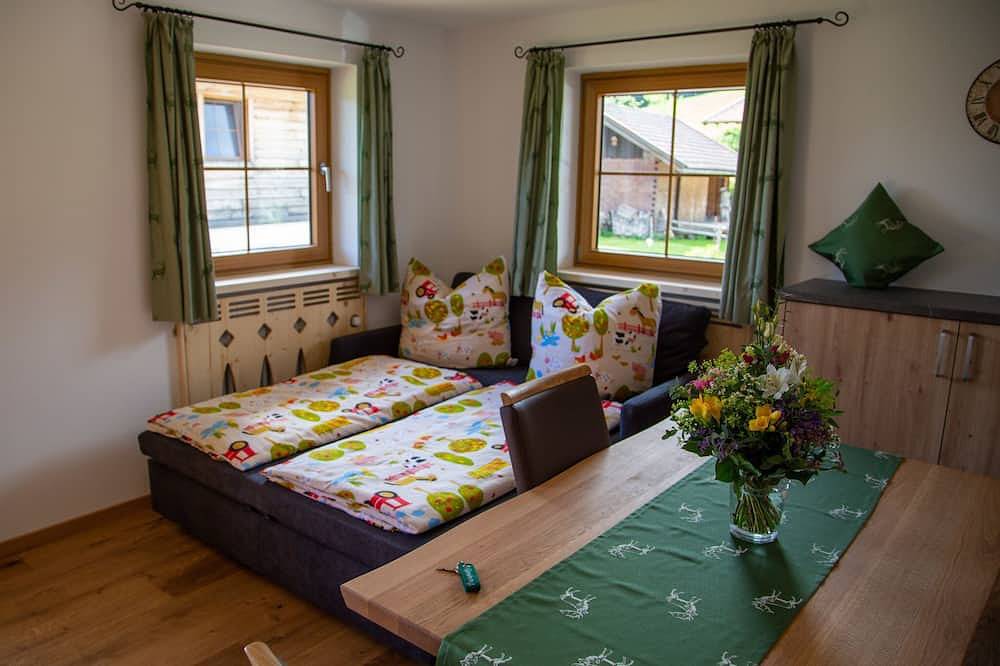 Ganze Wohnung, Ferienwohnung Kienberg, 50m², 1 separates Schlafzimmer, Balkon in Inzell, Bayerische Alpen