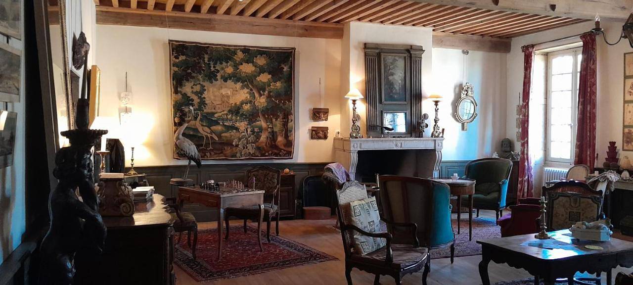 Double Room in Salles-Arbuissonnas-en-Beaujolais, Beaujolais