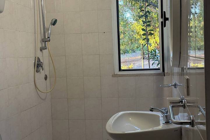 Appartement entier, Appartement de jardin avec vue sur la mer in Parghelia, Province de Vibo Valentia