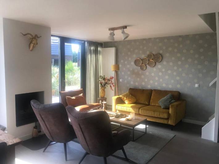 Villa für 6 Personen, mit Terrasse und Sauna sowie Garten, kinderfreundlich