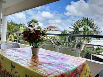 Gîte pour 4 personnes, avec terrasse à Les Trois-Îlets