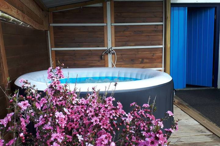 Großes Einfamilienhaus 10 Pers. Spa, Sehr Schöne Meerblick, Komfort, Ruhe, Internet. in Hôpital-Camfrout, Brest und Umgebung