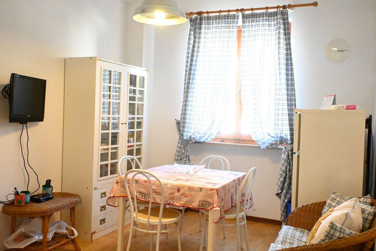 Appartement entier, N040 - Numana, three-room apartment a stone's throw from the center in Numana, Riviera del Conero