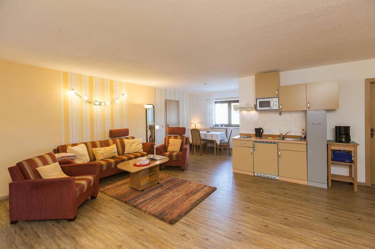 Ganze Wohnung, One-Bedroom Apartment in Suhl, Rennsteig