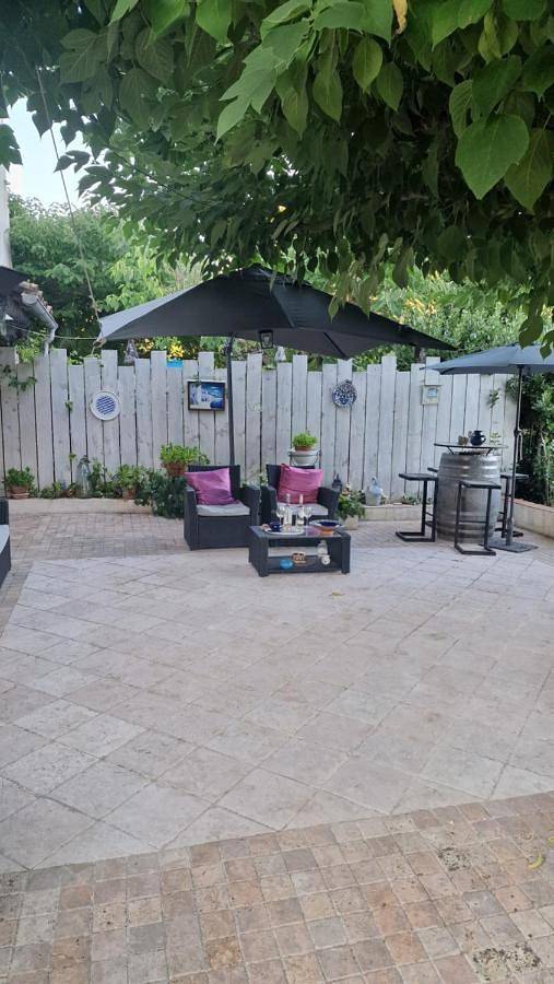 Chambre d’hôte pour 2 personnes, avec piscine ainsi que vue et jardin à Draguignan - 4