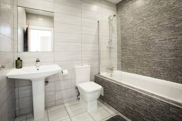 Apartment for 5 People in Warrington, Cheshire, Photo 4