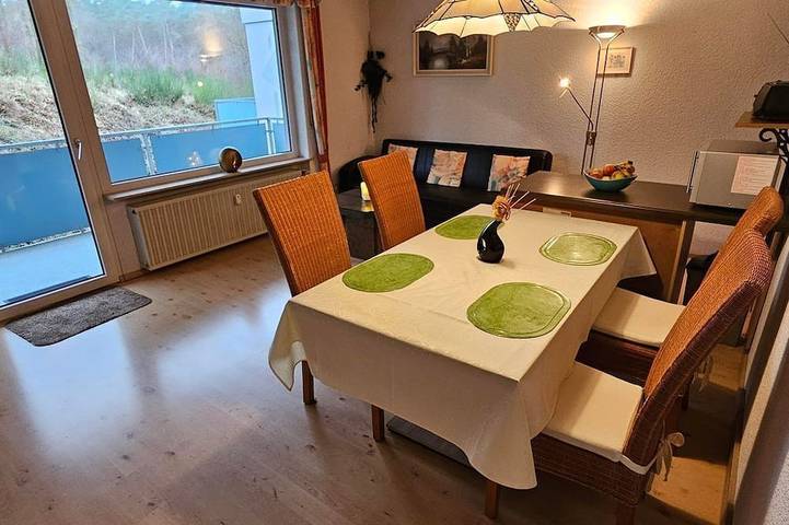 Ferienwohnung für 4 Personen, mit Balkon - 1