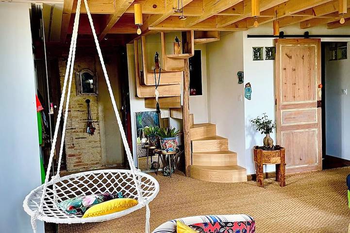 Cottage pour 7 personnes, avec jacuzzi et jardin à Loubens-Lauragais