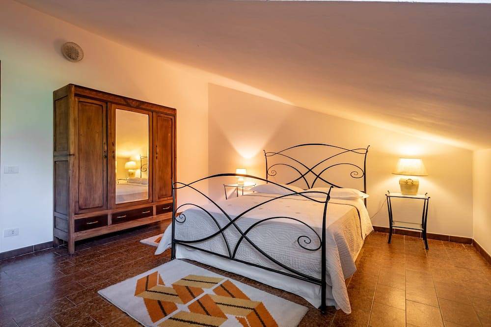 Ganze Wohnung, Ca' D'Gnese in Castagnole delle Lanze (dorf), Castagnole delle Lanze