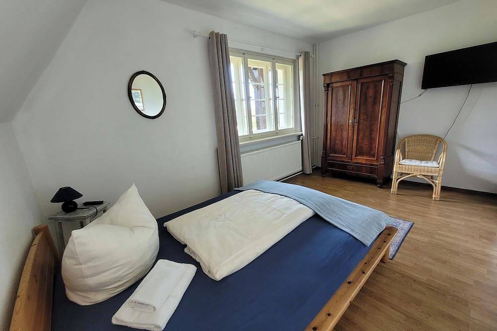 *** Landhaus Hillehof *** Gruppenhaus mit großem Garten und Panorama-Aussicht in Ostrau, Bad Schandau