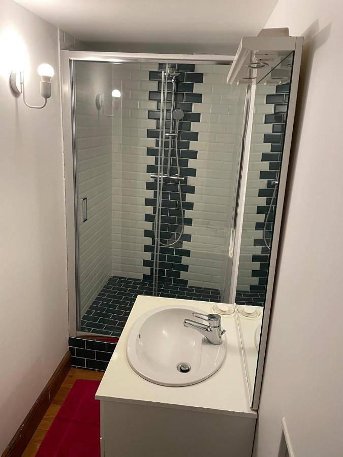 Location de vacances pour 4 personnes, avec vue et piscine à Doissat - 3