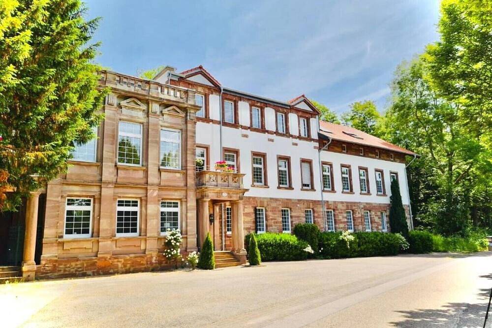 Ambiente Deluxe auf Schloss Falkenhorst in Kleinblittersdorf, Saarbrücken & Umgebung