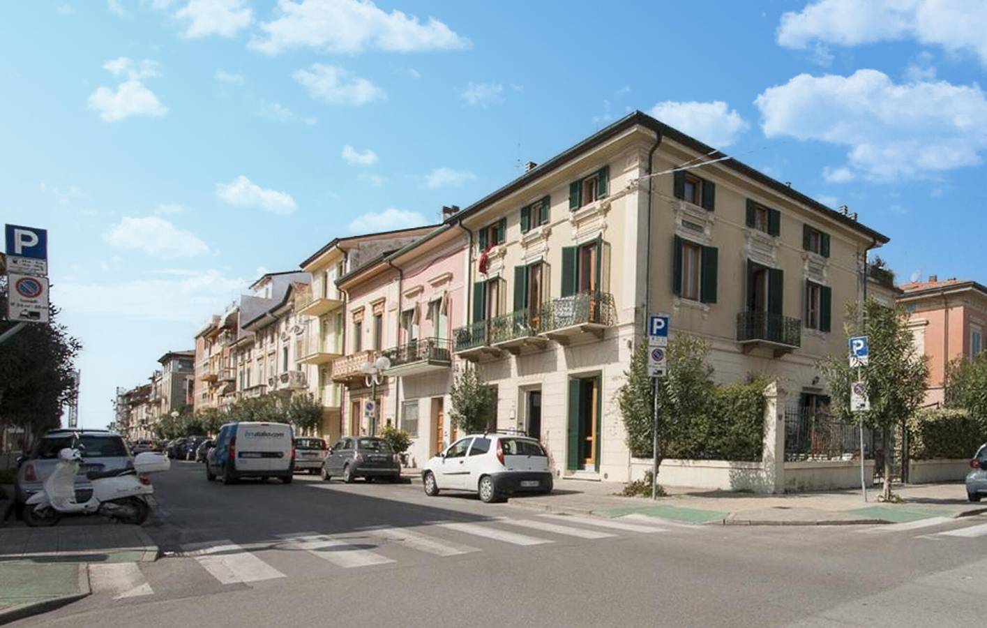 Apartamento vacacional entero, Acogedor apartamento con jardín a 2 km de la playa - WiFi, aire acondicionado in Viareggio, Costa de la Maremma