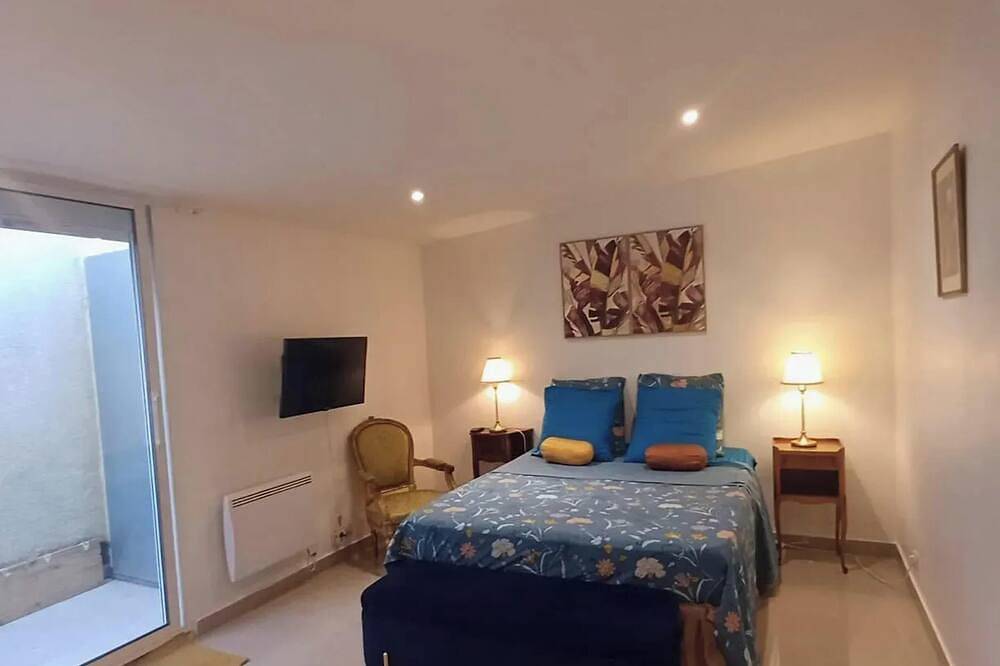 Ganze Wohnung, Homerez - Apartment in Paray, Terrasse in Paray-Vieille-Poste, Essonne