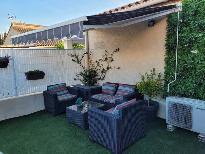 Gîte pour 4 personnes, avec jardin ainsi que piscine et terrasse dans Occitanie - 3