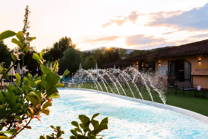 Camping für 4 Personen, mit Pool und Terrasse, mit Haustier in Chianti - 4
