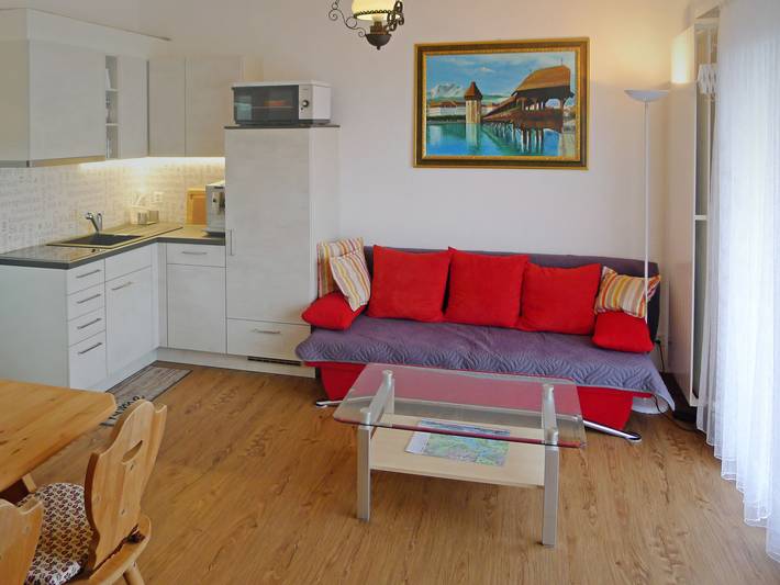 Ferienwohnung für 2 Personen, mit Balkon und Ausblick sowie Seeblick in Nidwalden - 2