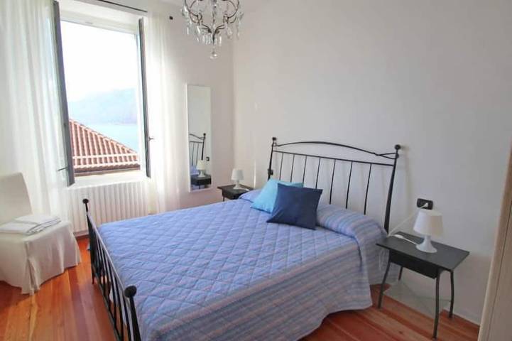 Apartamento entero, Piazzetta in Maccagno, Maccagno con Pino e Veddasca