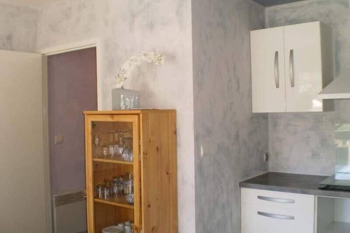 Appartement de vacances pour 4 personnes, avec piscine et balcon