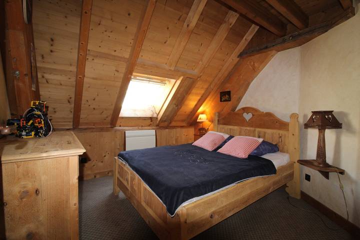 Gîte pour 10 personnes, avec vue et balcon dans Office De Tourisme De Vaujany - 4