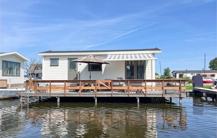 Ferienhaus für 4 Personen, mit Terrasse und Garten in Breukelen