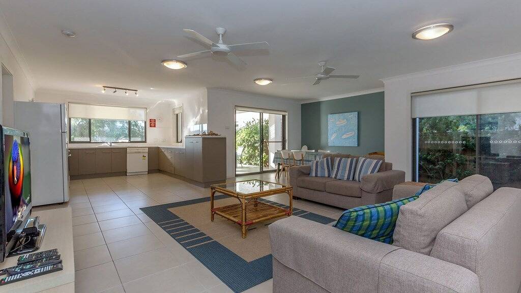 Strandhaus, 1/20 Pacific Road in Fingal Bay, Hunter Valley