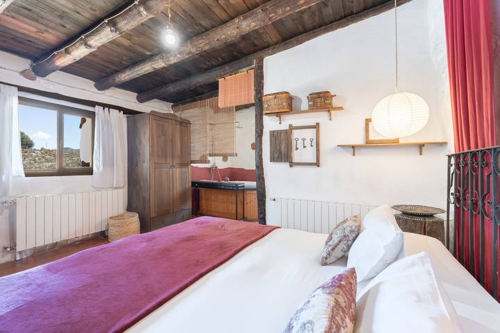 Casa rural para 2 personas, con Jacuzzi y Jardín en Villar de Canes