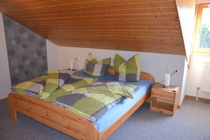 Ferienwohnung für 6 Personen, mit Garten und Terrasse in Mengen - 4