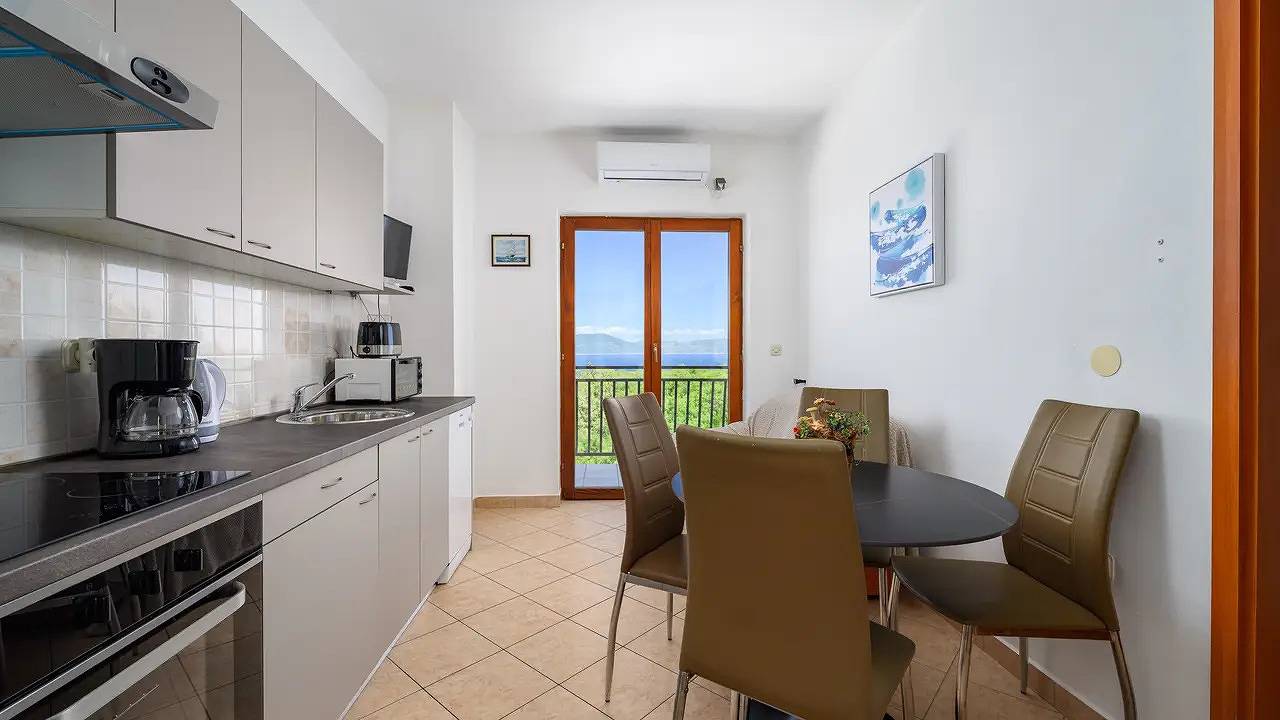 Ganze Ferienwohnung, Ferienwohnung für 3 Personen (30 m²) in Drenje in Raša, Ostküste Istrien