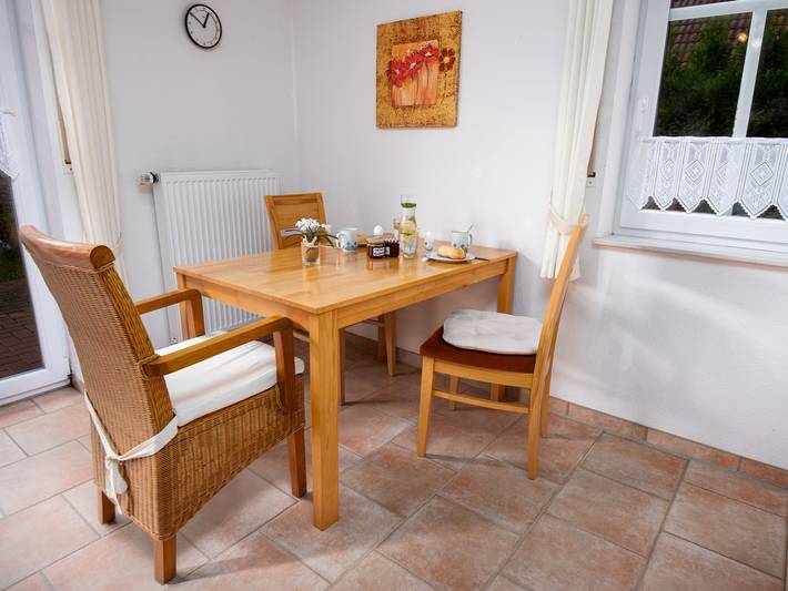 Ferienwohnung für 2 Personen, mit Garten und Terrasse in Norddeich - 4