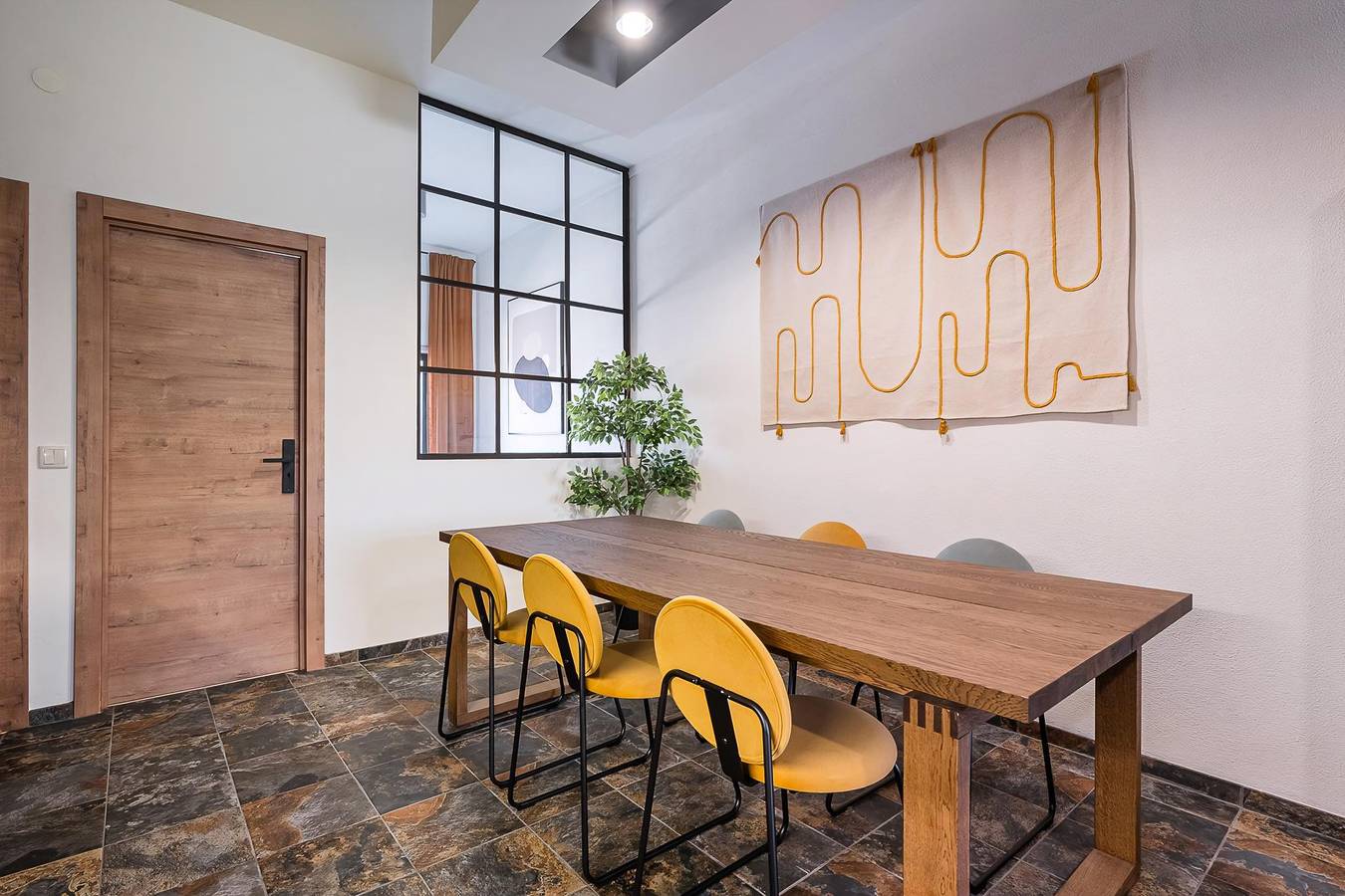 Apartamento inteiro, Guestready - Modern Home In Gaia in Santa Marinha e São Pedro da Afurada, Distrito do Porto