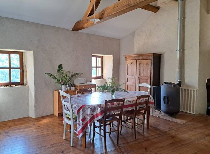 Gîte pour 6 personnes, avec terrasse